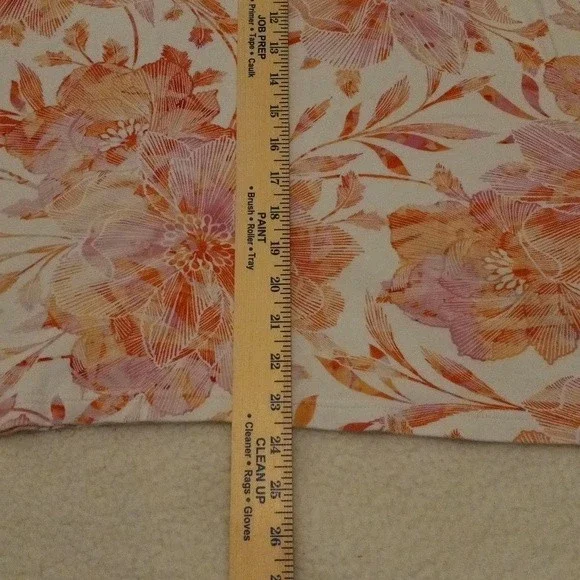 Croft & Barrow Classic Tee Size 3X Pullover Tshirt Bold Floral Print - Picture 5 of 7